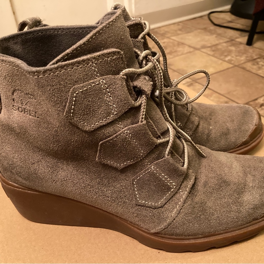 Wedge lace up booties
